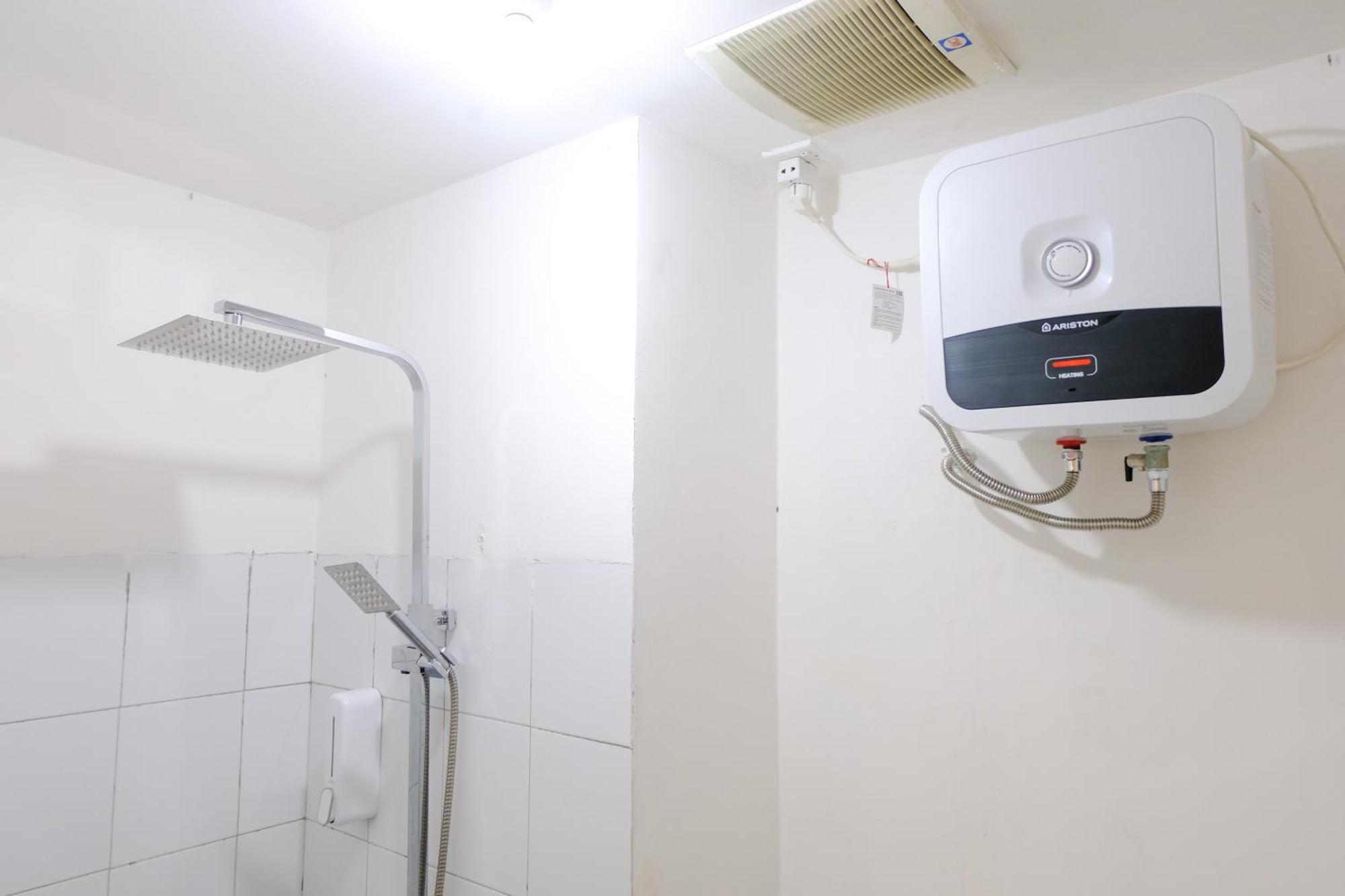 At Grand Afrika By Travelio Apartemen Bandung